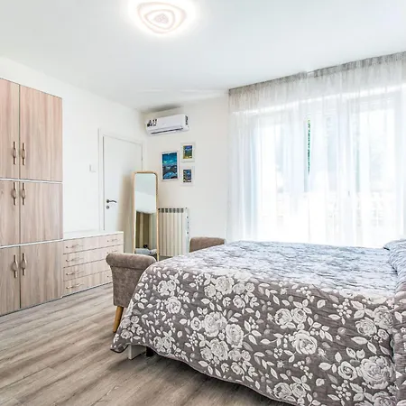 Corallo By Interhome Apartamento Viareggio